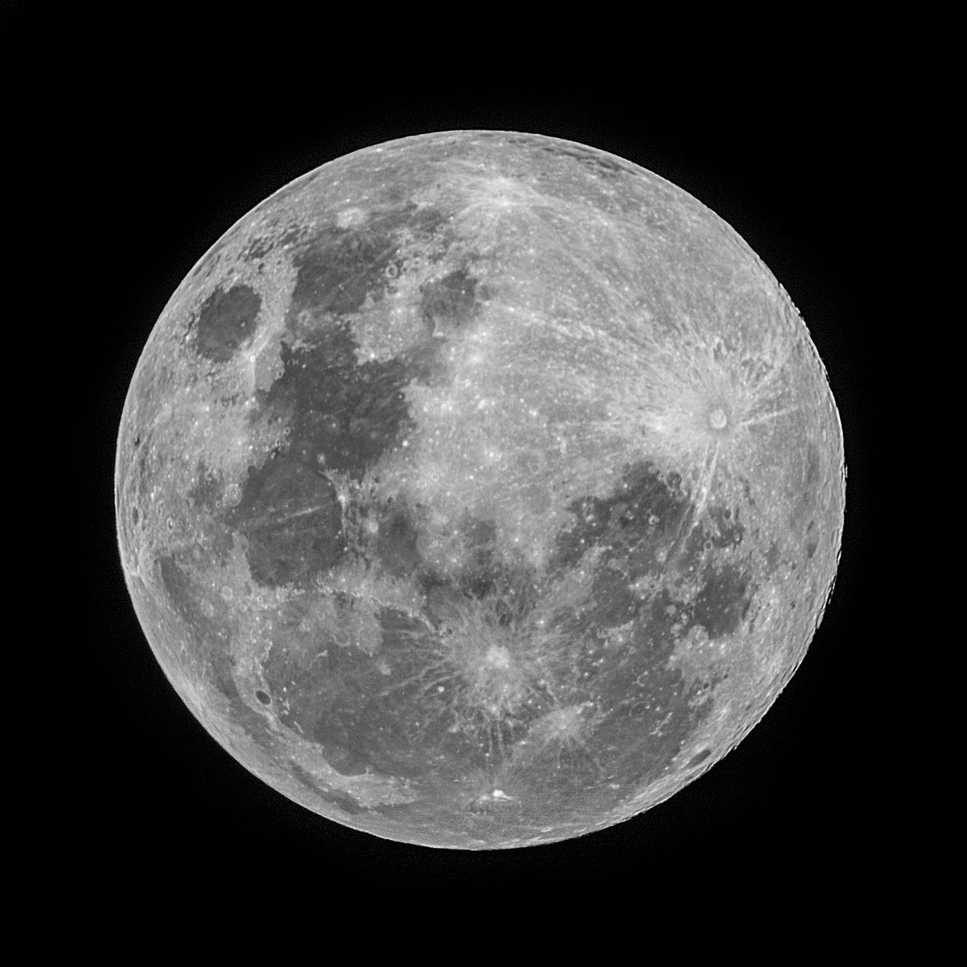 Image of a silver moon.